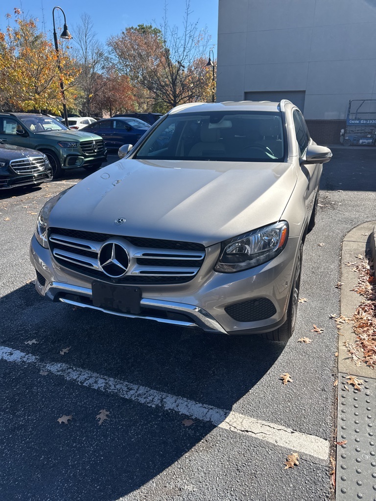 2019 Mercedes-Benz GLC GLC300