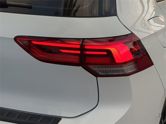 2022 Volkswagen Golf R photo 6