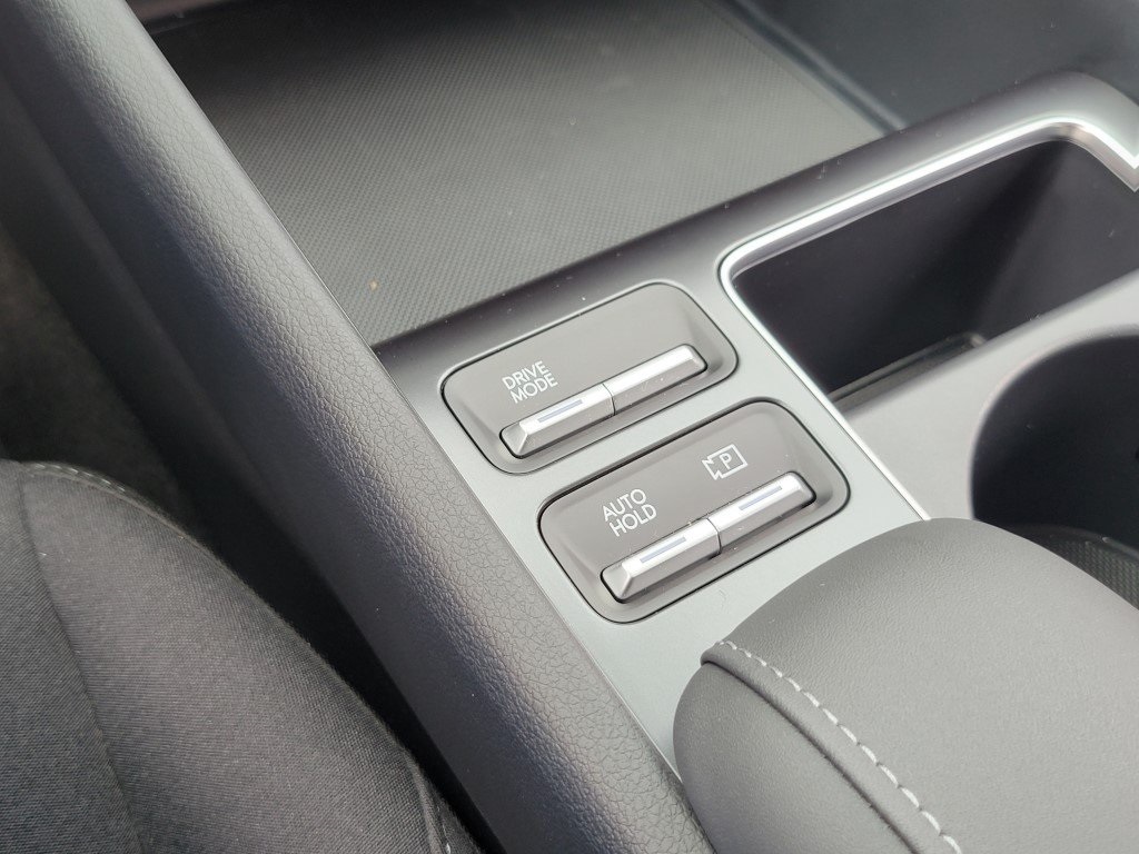2025 Hyundai Sonata SEL photo 28