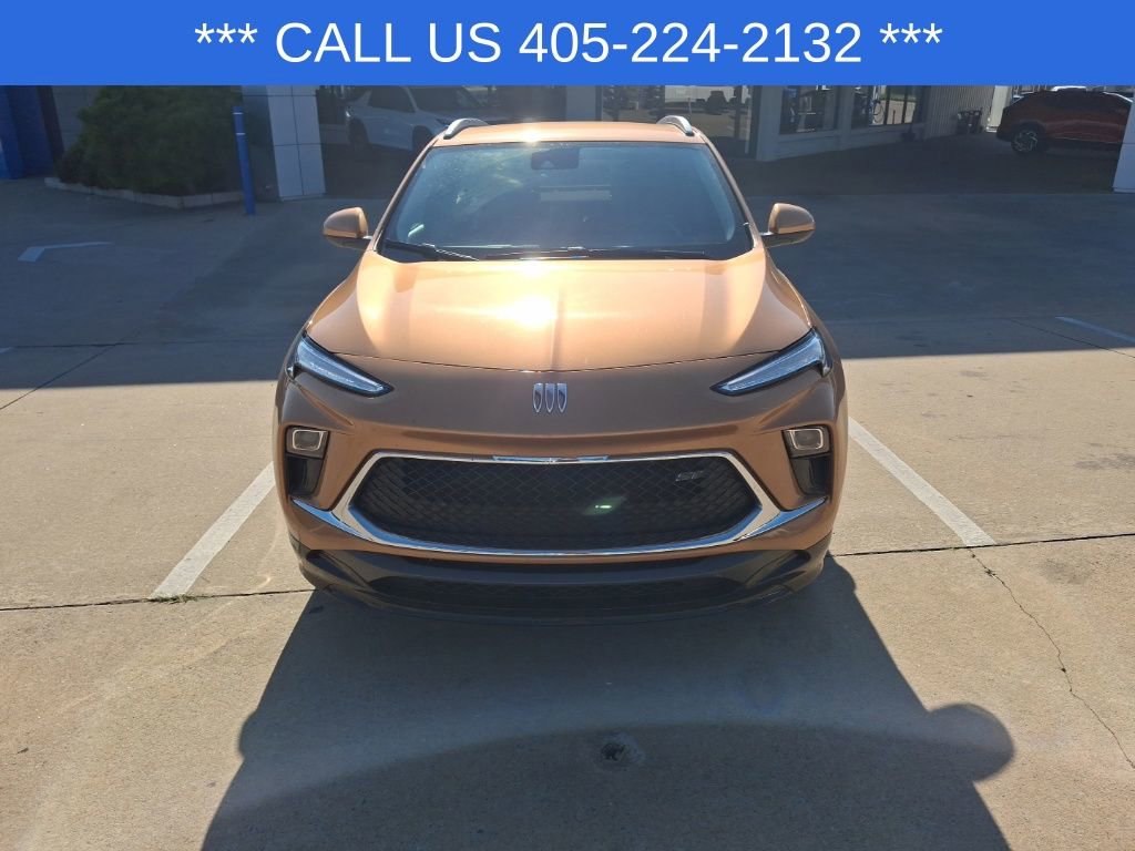 2024 Buick Encore GX Sport Touring photo 5