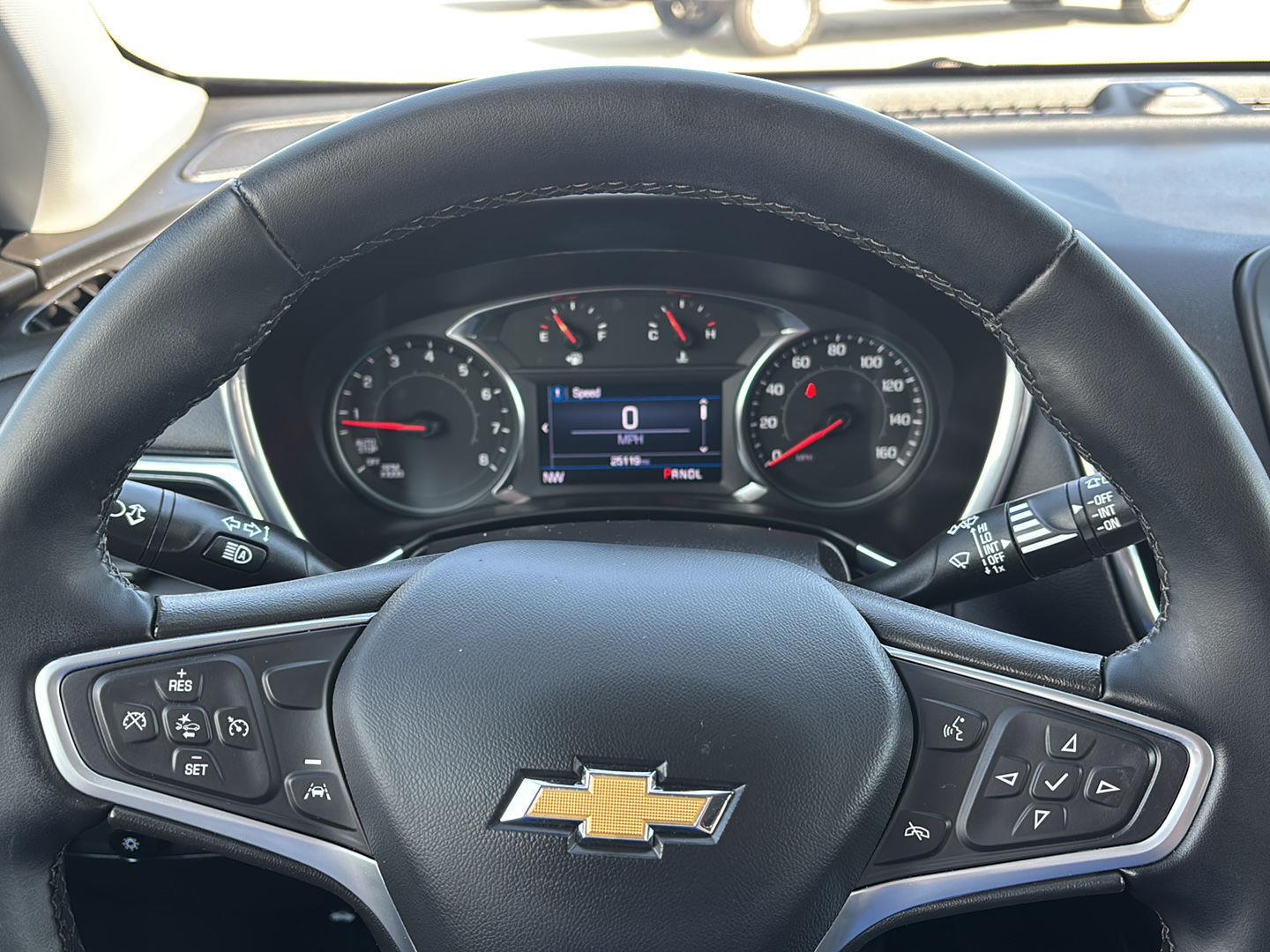 2023 Chevrolet Equinox LT photo 16