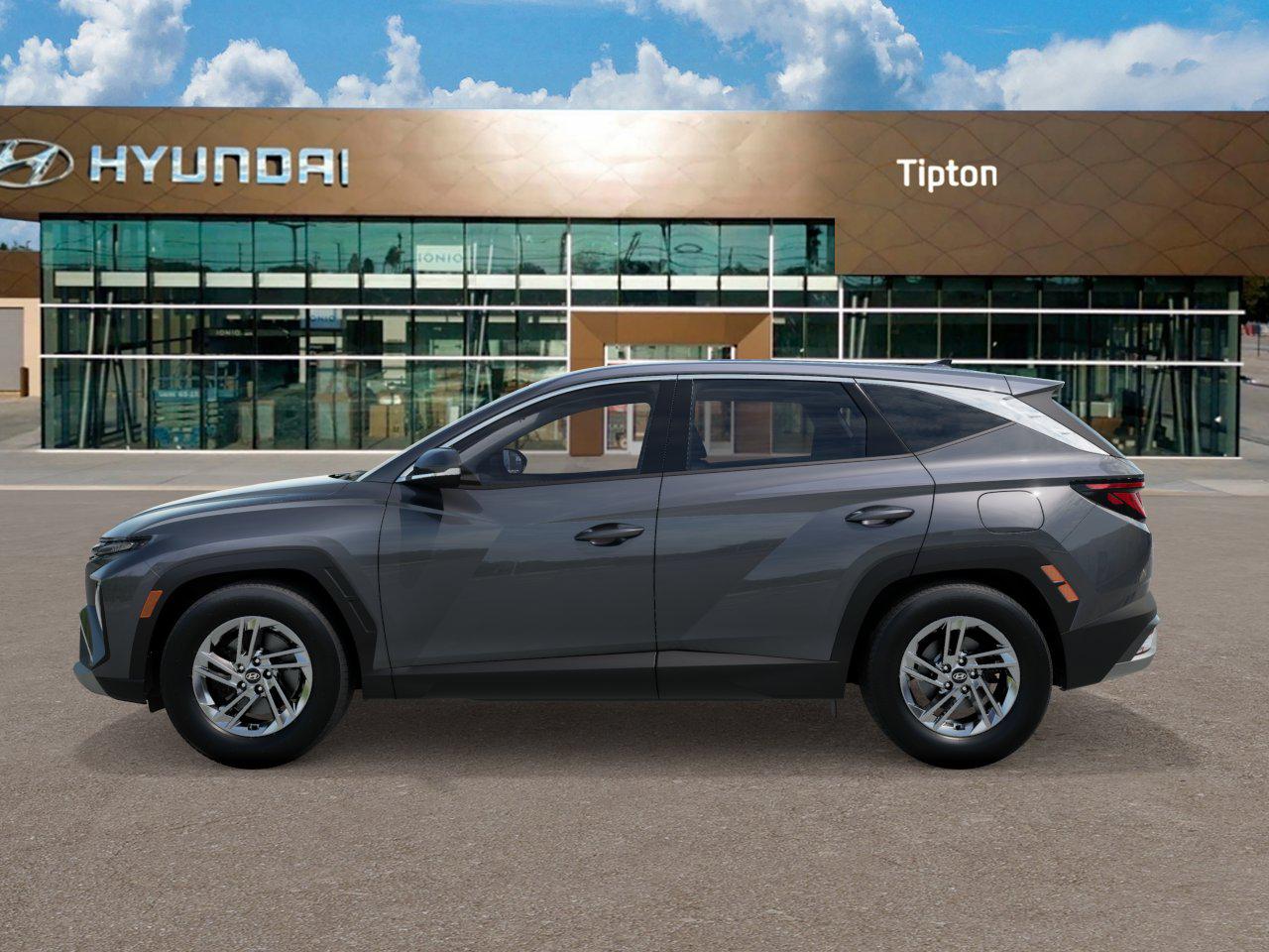 2026 Hyundai Tucson SE photo 3