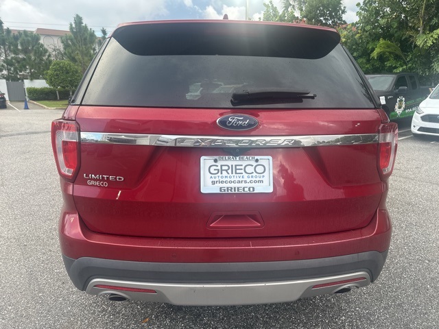 2017 Ford Explorer Limited photo 7