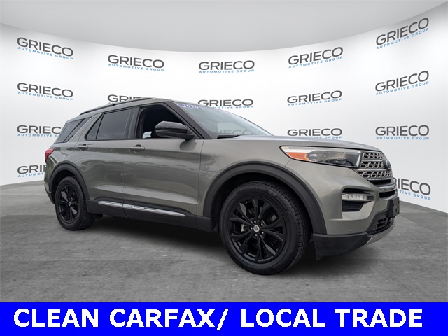 2020 Ford Explorer Limited's photo