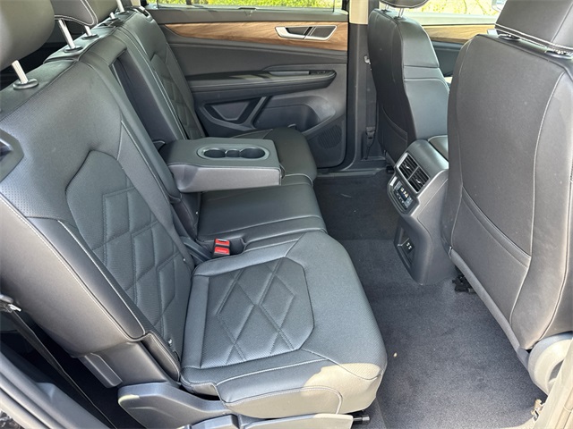 2026 Volkswagen Atlas SE Technology photo 20