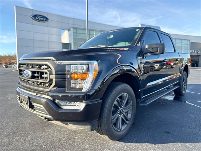 2023 Ford F-150 XLT's photo
