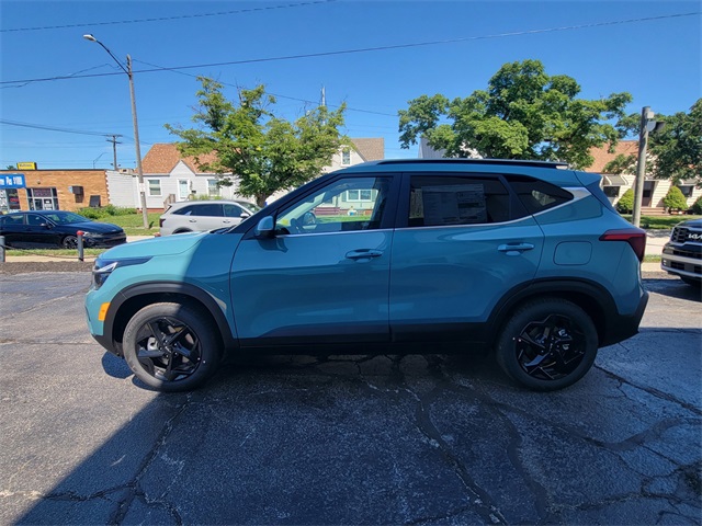 2026 Kia Seltos EX photo 7