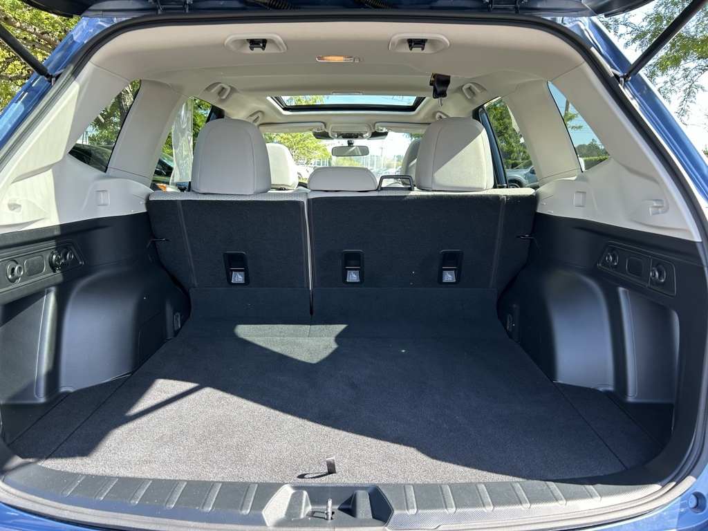 2023 Subaru Forester Premium photo 24