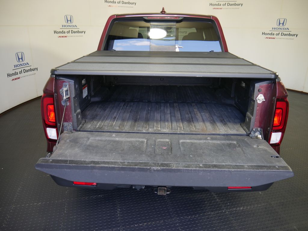 2019 Honda Ridgeline RTL-E photo 6