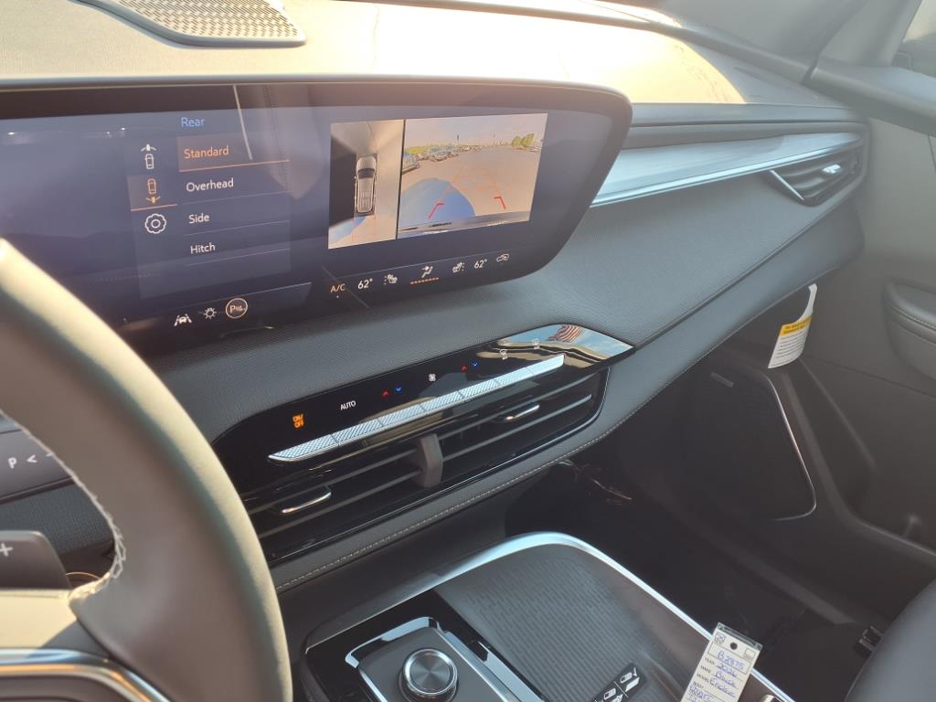 2026 Buick Enclave Preferred photo 5