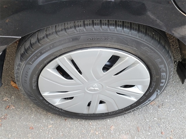 2024 Mitsubishi Mirage G4 ES photo 3