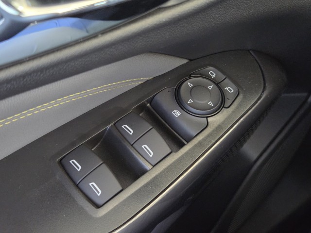 2025 Chevrolet Trax ACTIV photo 12
