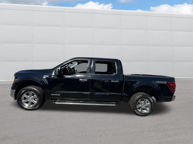 2024 Ford F-150 XLT photo 2