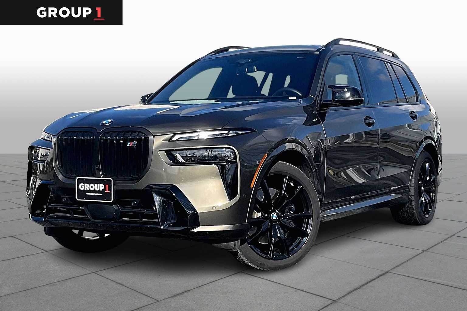 2025 BMW X7 M60i's photo