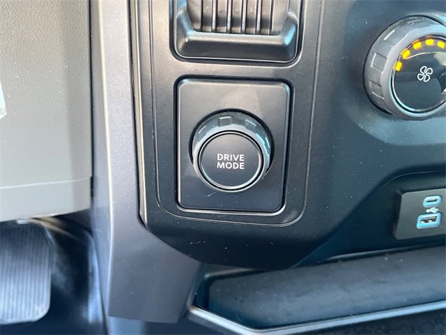 2023 Ford F-150 XLT photo 13