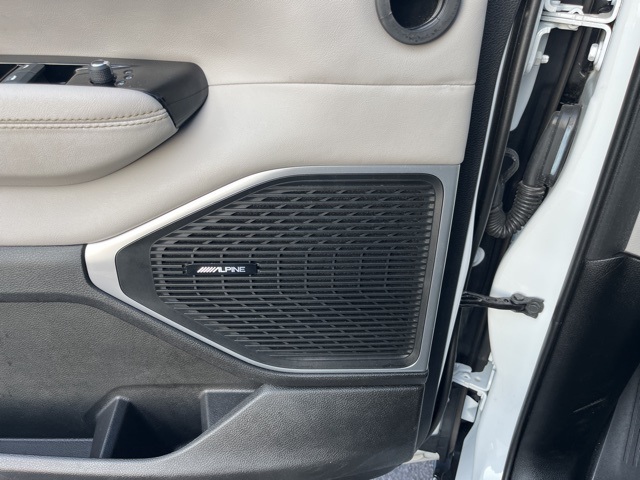2024 Jeep Wagoneer Series III photo 32