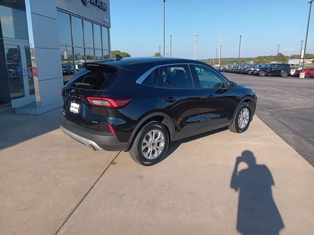 2023 Ford Escape Active photo 4