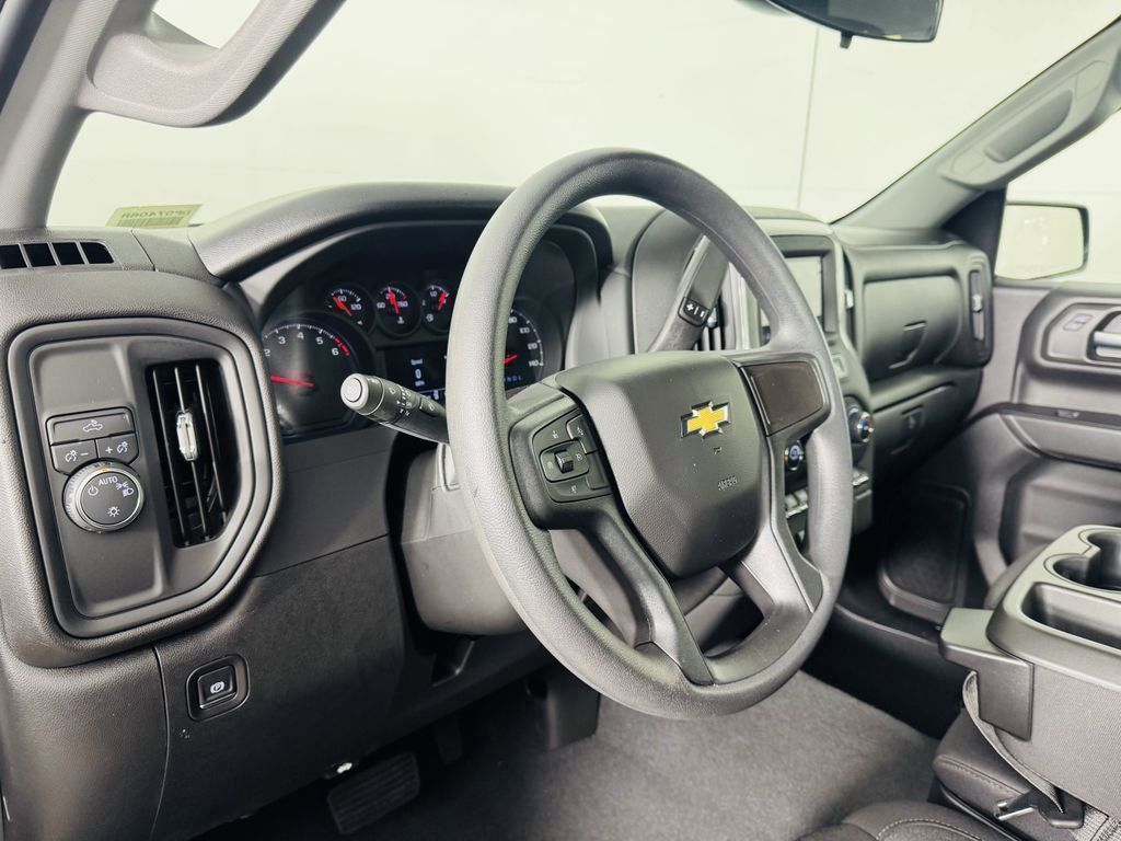 Used 2025 Gray Chevrolet Custom image 14