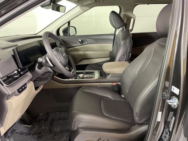 2026 Kia Carnival EX photo 16