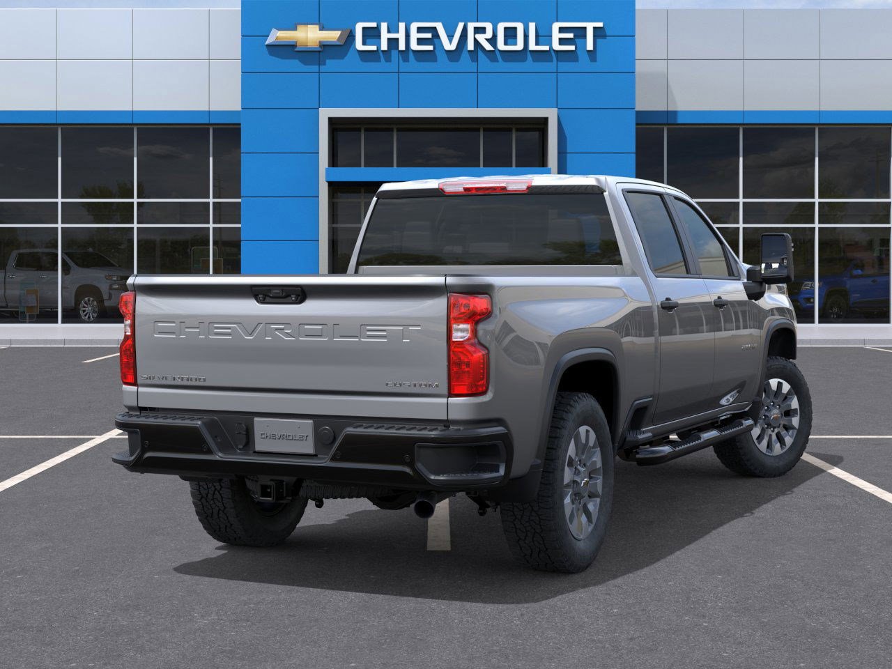 2025 Chevrolet Silverado 2500HD Custom photo 4