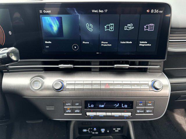 2026 Hyundai Kona SEL photo 23