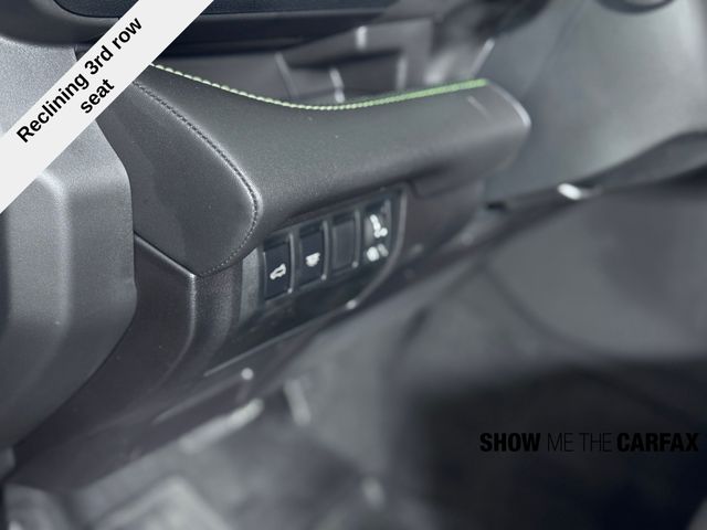 2024 Subaru Ascent Onyx Edition photo 18