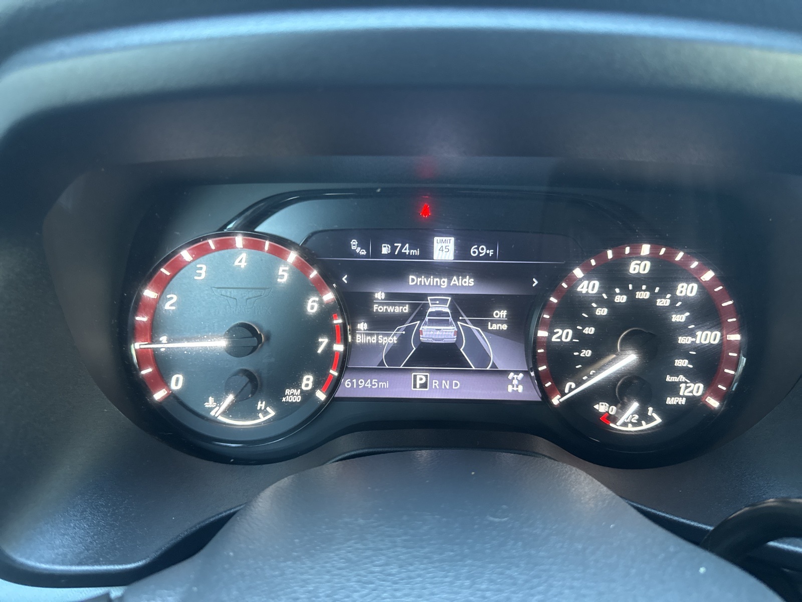 2021 Nissan Titan PRO-4X photo 3