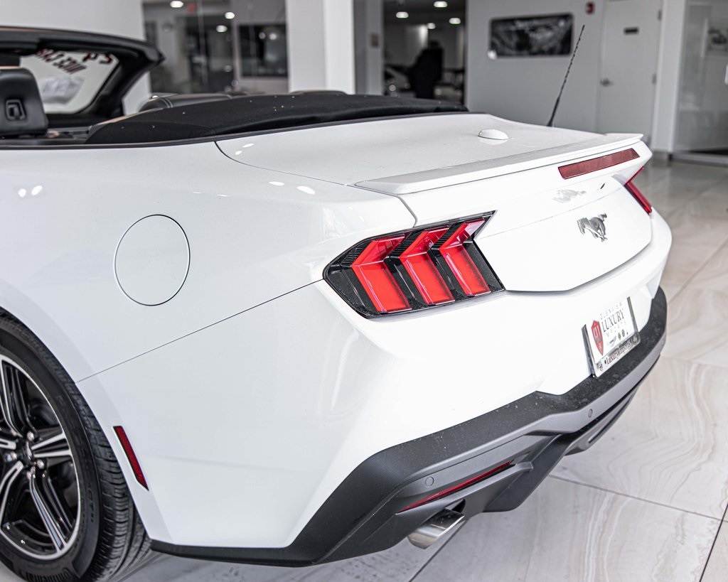 2024 FORD MUSTANG - Image 14