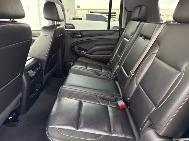2020 Chevrolet Suburban LT photo 15