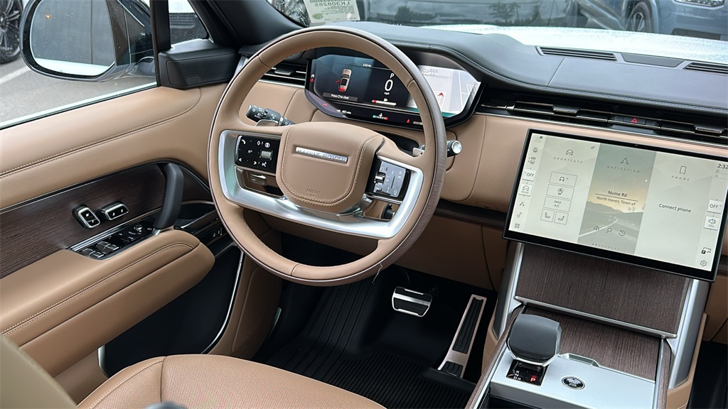 2025 Land Rover Range Rover SE photo 25