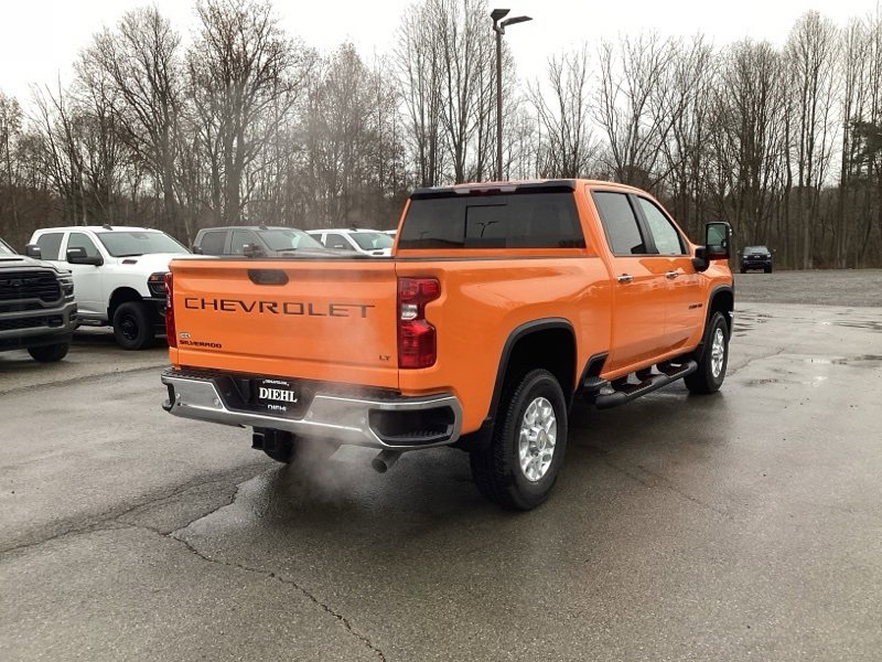 2026 Chevrolet Silverado 2500HD LT photo 4