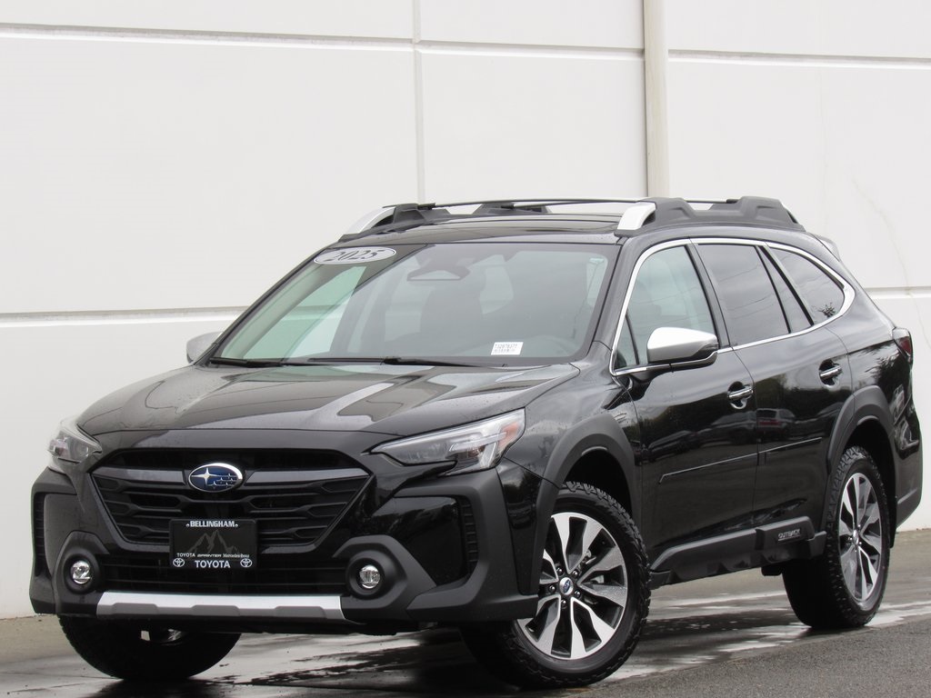 2025 Subaru Outback Touring's photo