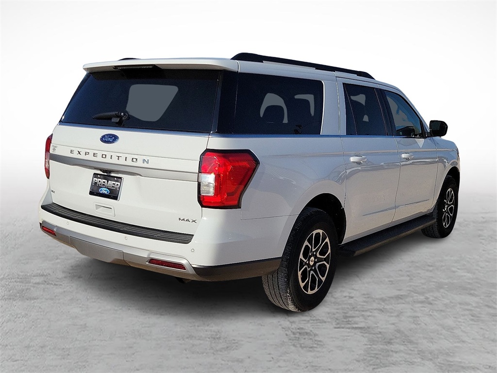 2024 Ford Expedition MAX XLT photo 11