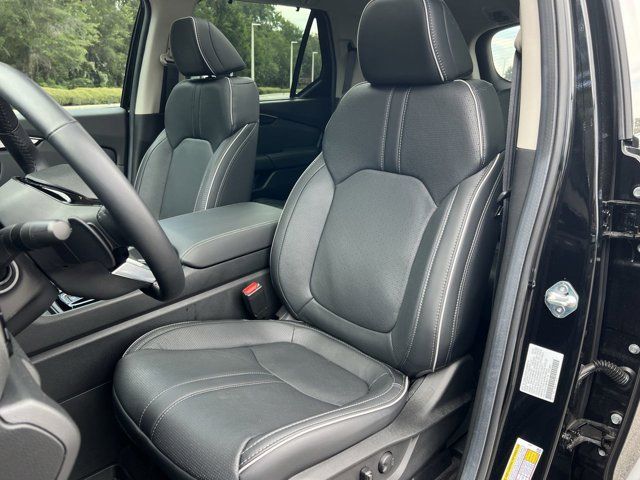 2025 Honda Pilot Elite photo 2