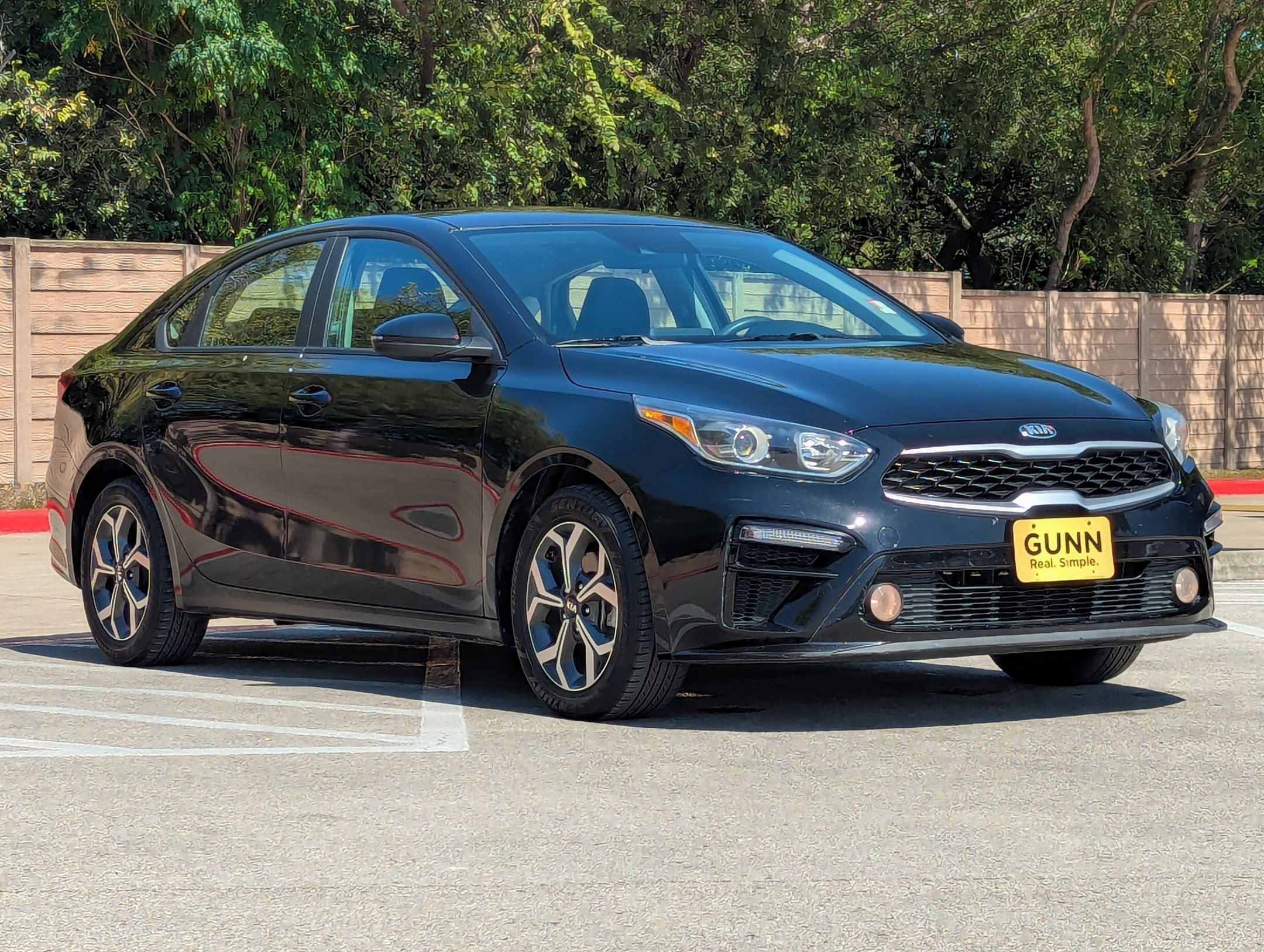 2021 Kia Forte LXS photo 2