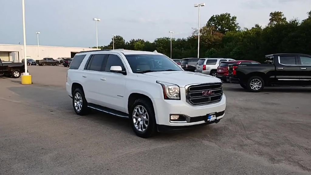 2016 Gmc Yukon SLT photo 2