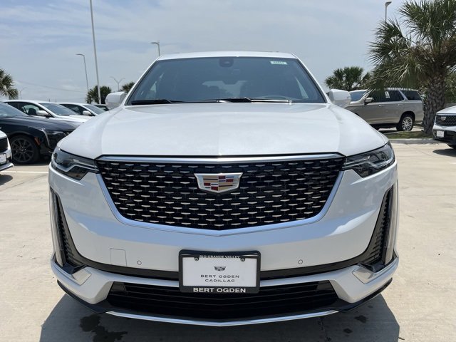 2025 Cadillac XT6 Premium Luxury photo 4