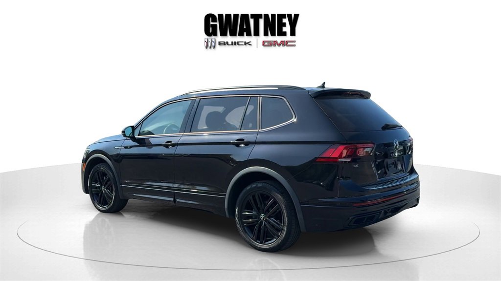 2022 Volkswagen Tiguan SE R-Line Black photo 4