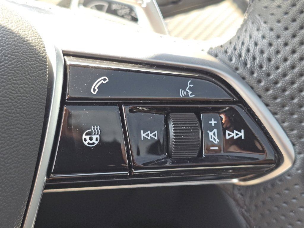 2023 Audi e-tron GT Premium Plus photo 23