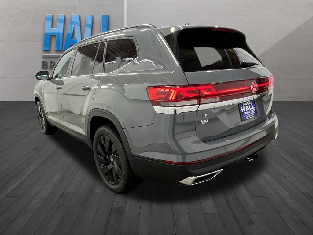 2025 Volkswagen Atlas SE Technology photo 3