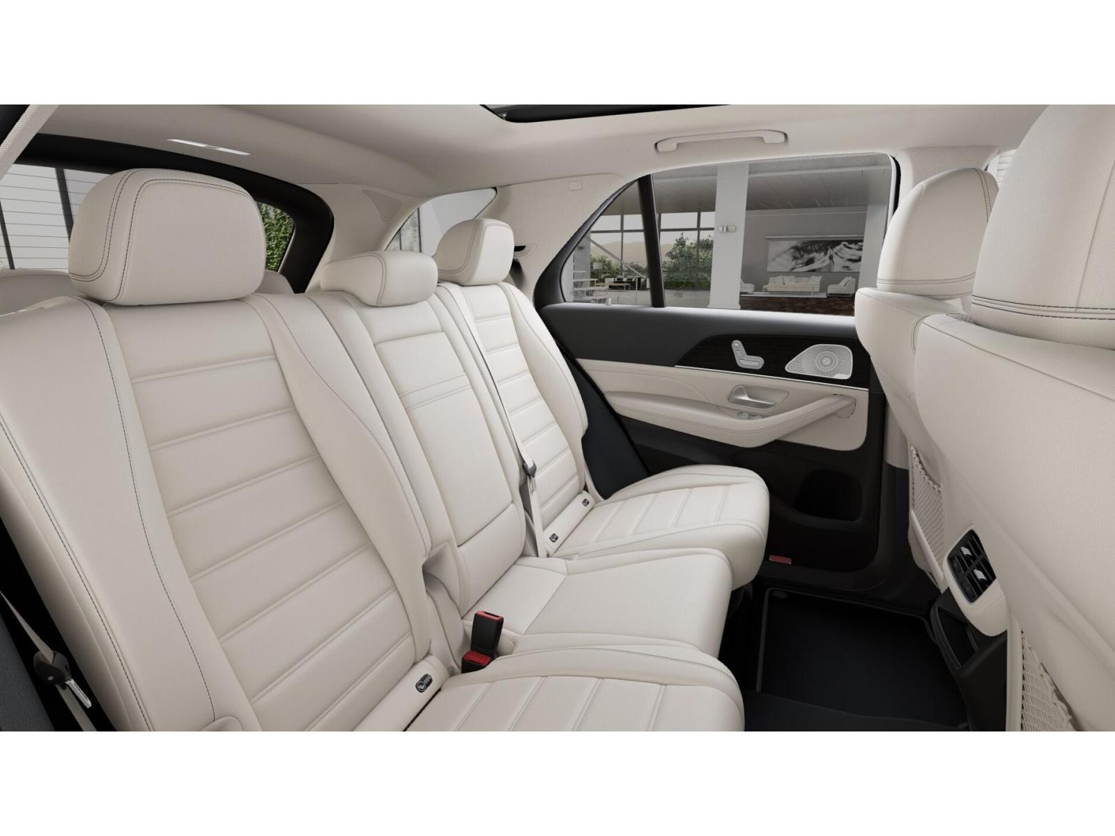 2026 Mercedes Benz GLE 450 4MATIC photo 4