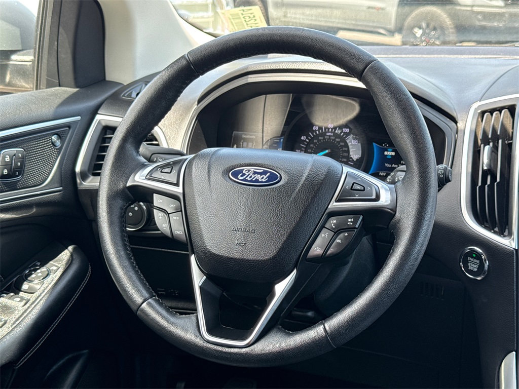 2022 Ford Edge Titanium photo 23