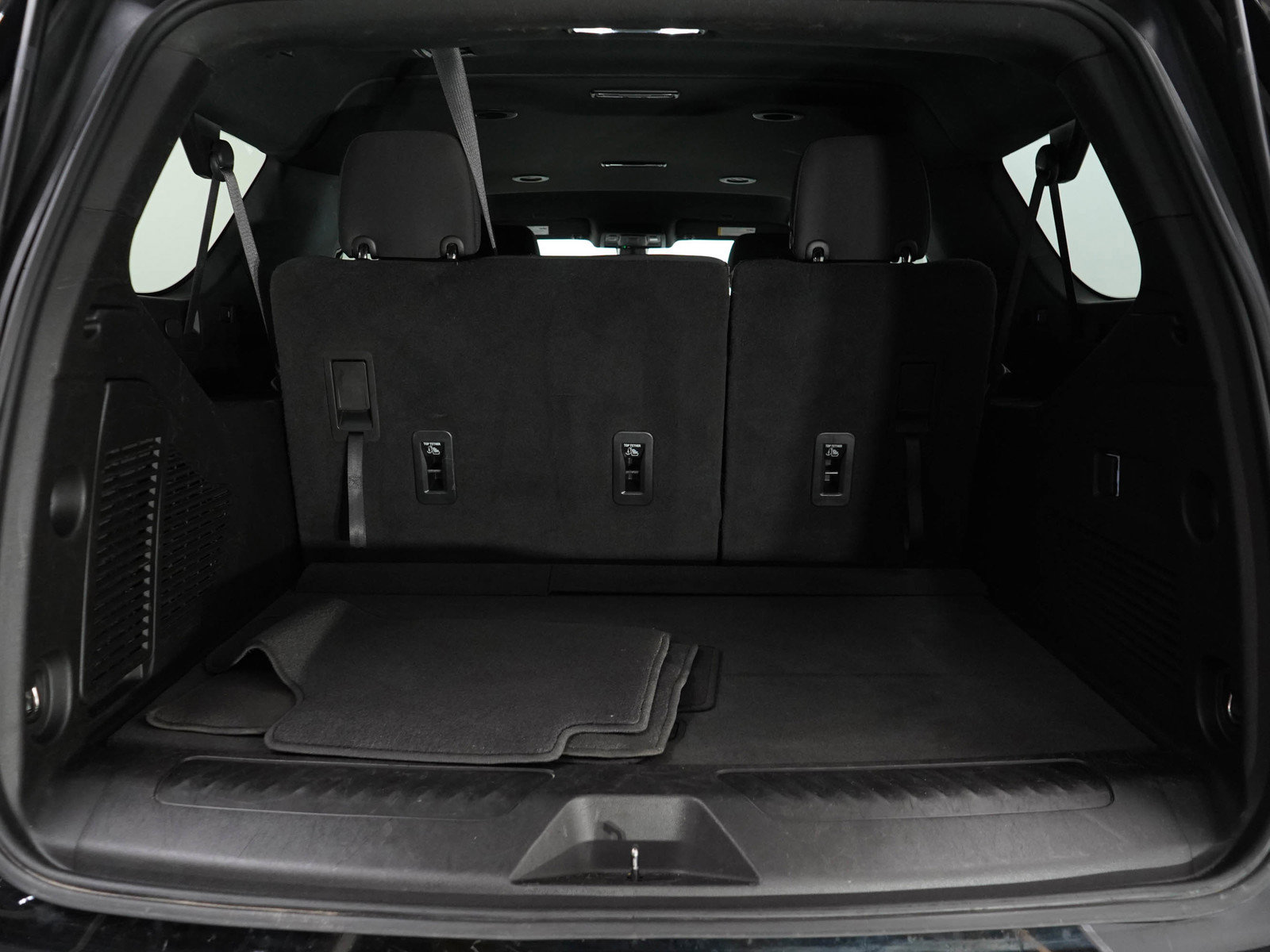 2022 Gmc Yukon XL SLE photo 15