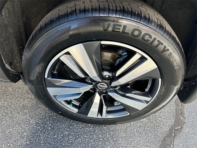 2021 Nissan Rogue SL photo 23