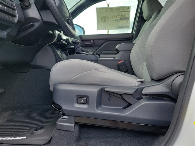 2025 Toyota Tacoma SR5 Double Cab photo 14