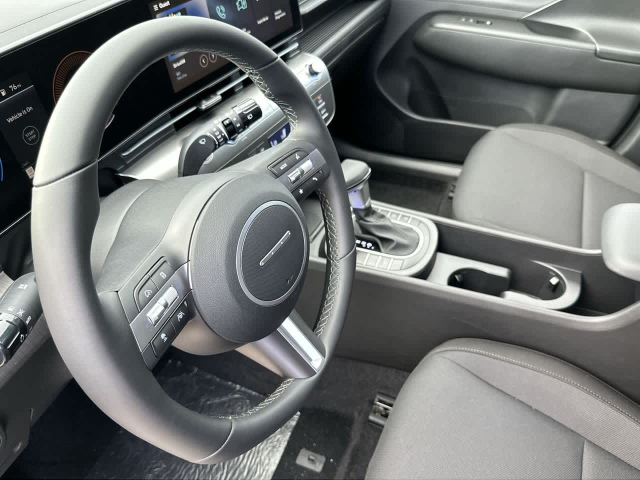 2026 Hyundai Kona SEL photo 12