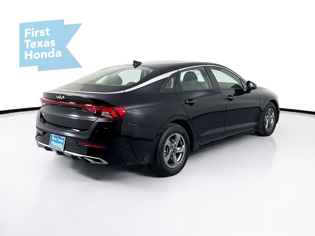 2022 Kia K5 LXS photo 4