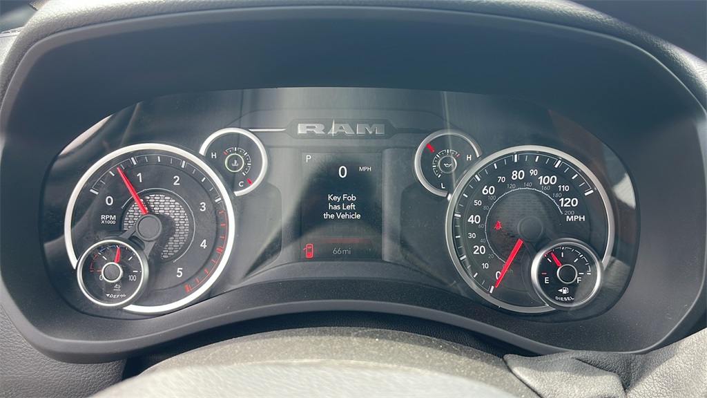 2025 Ram 2500 Tradesman photo 16