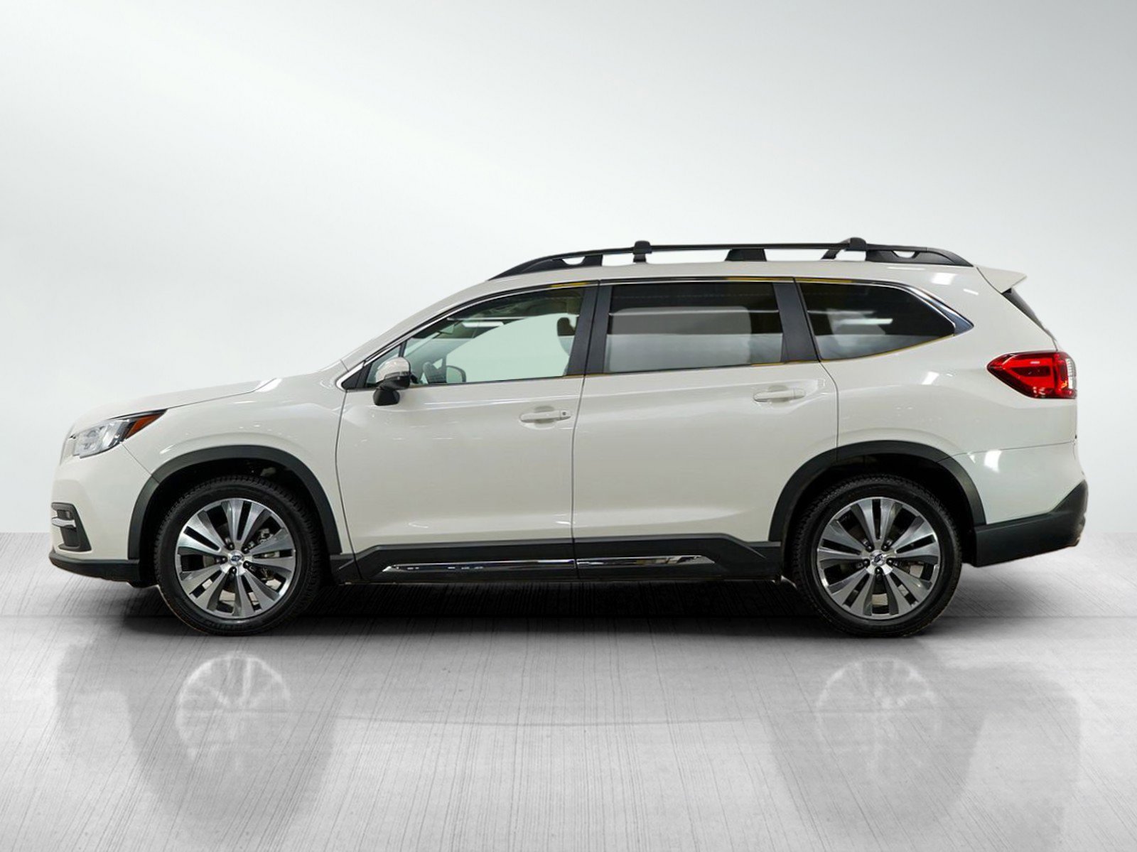 Used 2019 Subaru Ascent Limited with VIN 4S4WMAMD4K3411173 for sale in Bloomington, Minnesota