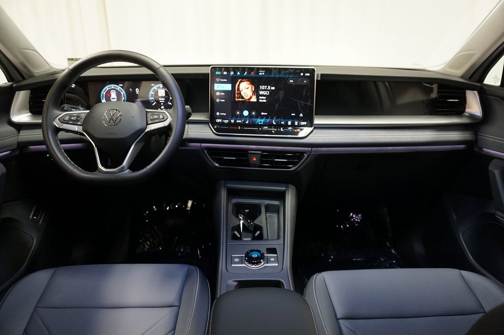2025 Volkswagen Tiguan SE photo 10